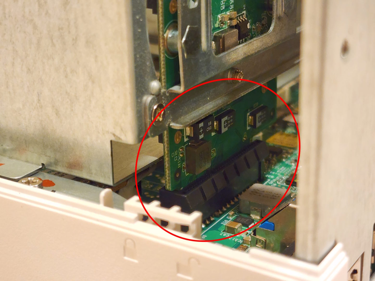 highlighting the slot plugged into the mainboard of the ts-251